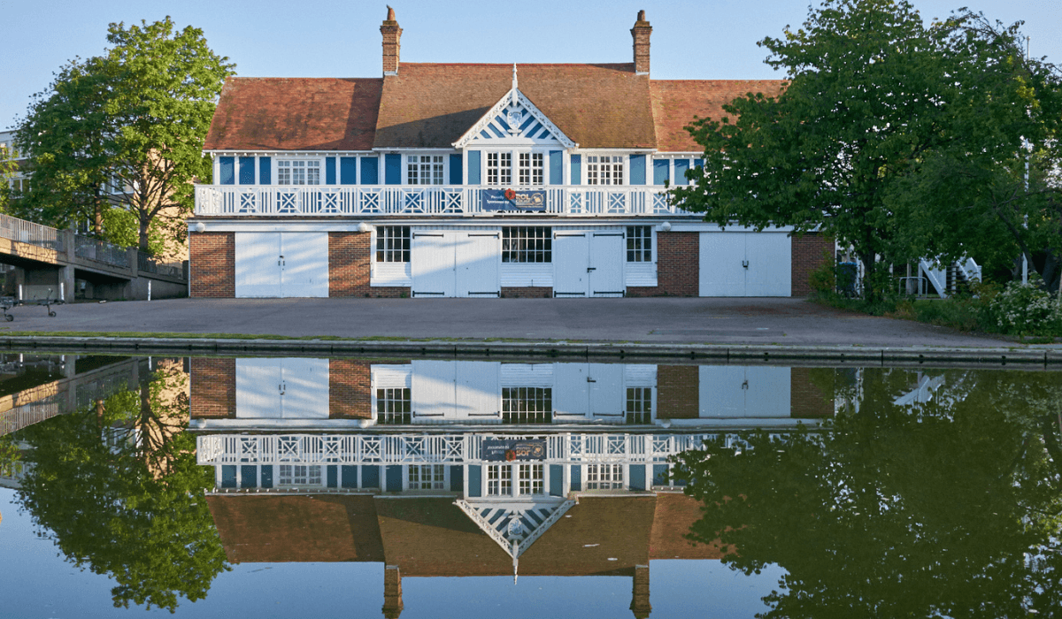 Emmanuel Boat Club - Image 1