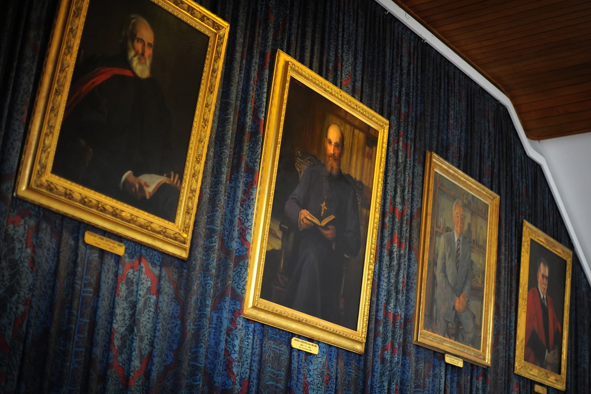 Upper Hall - Image 2