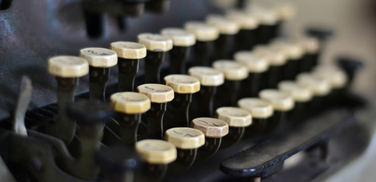 An old-fashioned typewriter