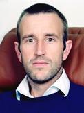 Photo of Professor Robert Macfarlane