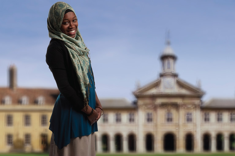 Fatima Siwaju